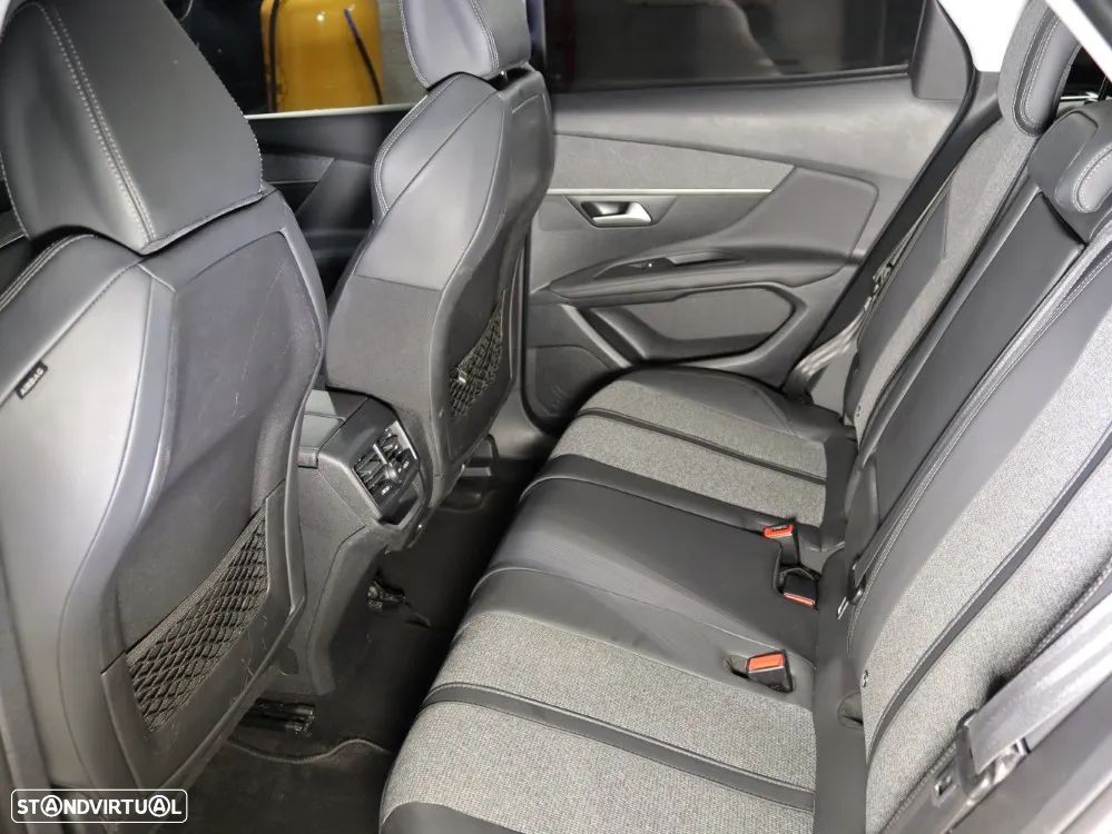 Peugeot 3008 1.6 BlueHDi Allure EAT6 - 9