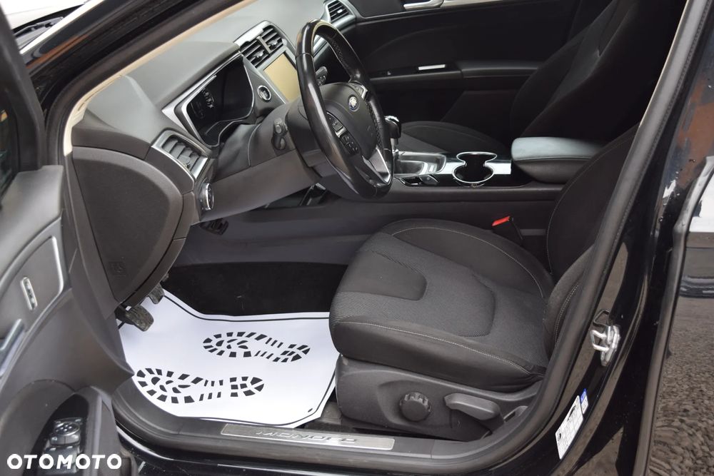 Ford Mondeo 2.0 TDCi Titanium - 19