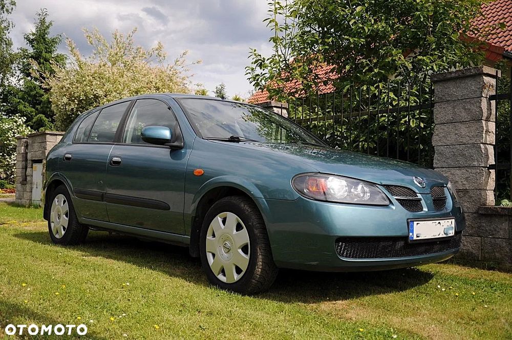 Nissan Almera 1.5 Visia + - 3