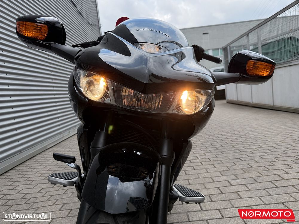 Honda DN-01 - 8