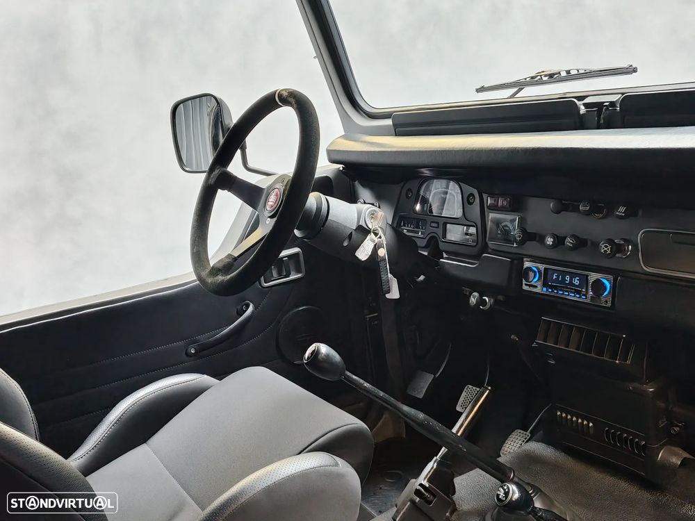 Toyota Land Cruiser - 11