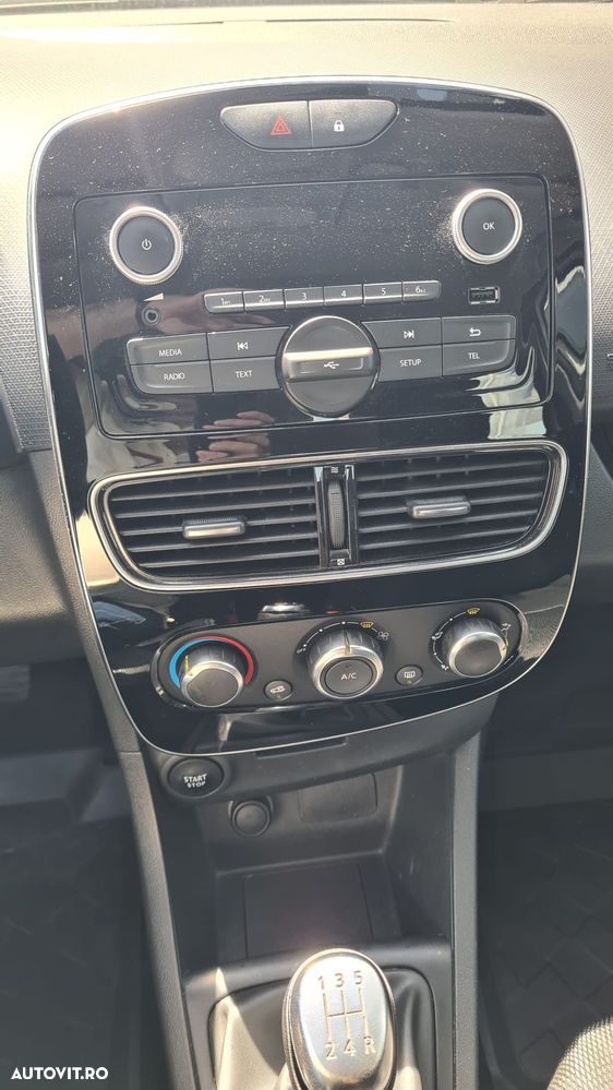 Renault Clio TCe Life - 9