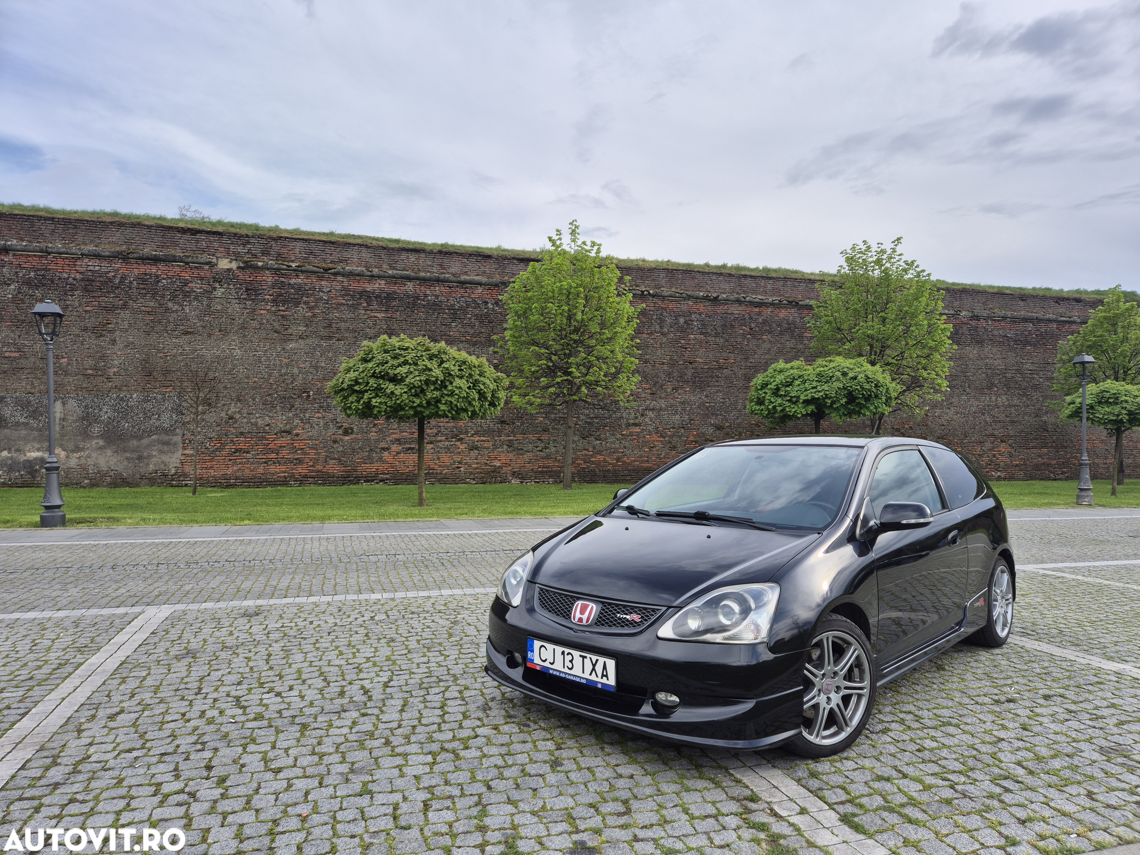 Honda Civic 2.0i 3 Door Type-R VTEC - 16