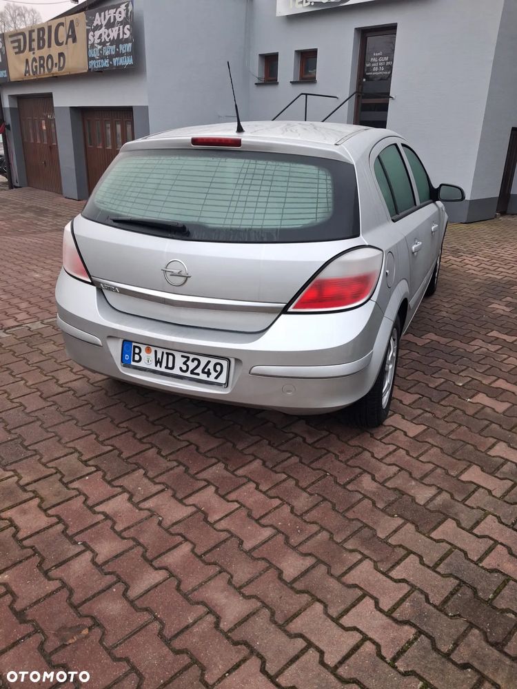 Opel Astra - 26