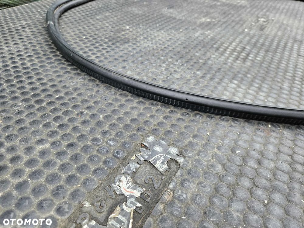 Uszczelka 7141890 Guma Pokrywy Klapy Bagaznika BMW 1 E87 E81 - 13