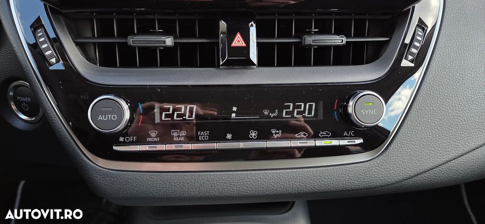 Toyota Corolla 1.8 HSD Eco - 21