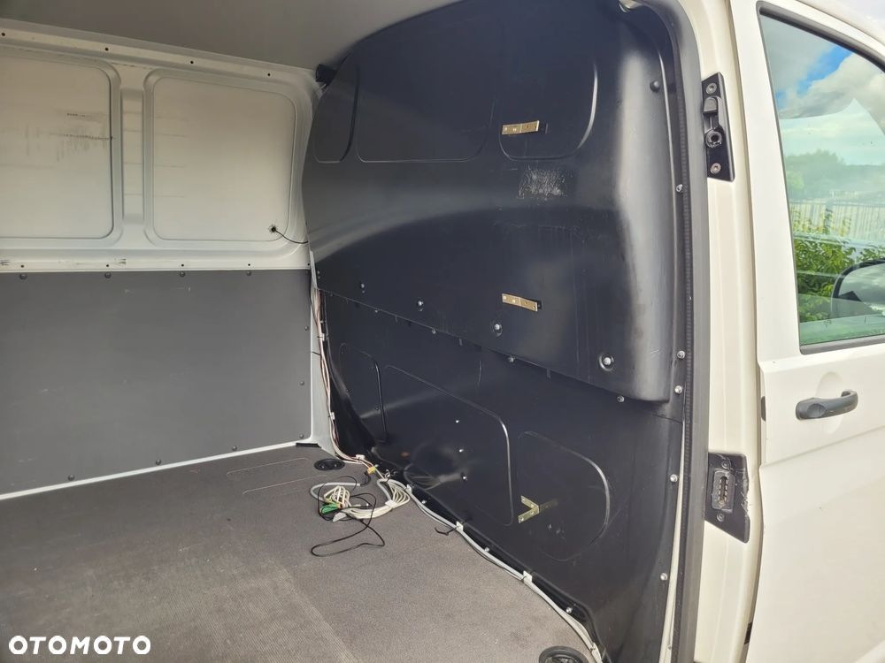 Volkswagen Transporter T6.1 - 19