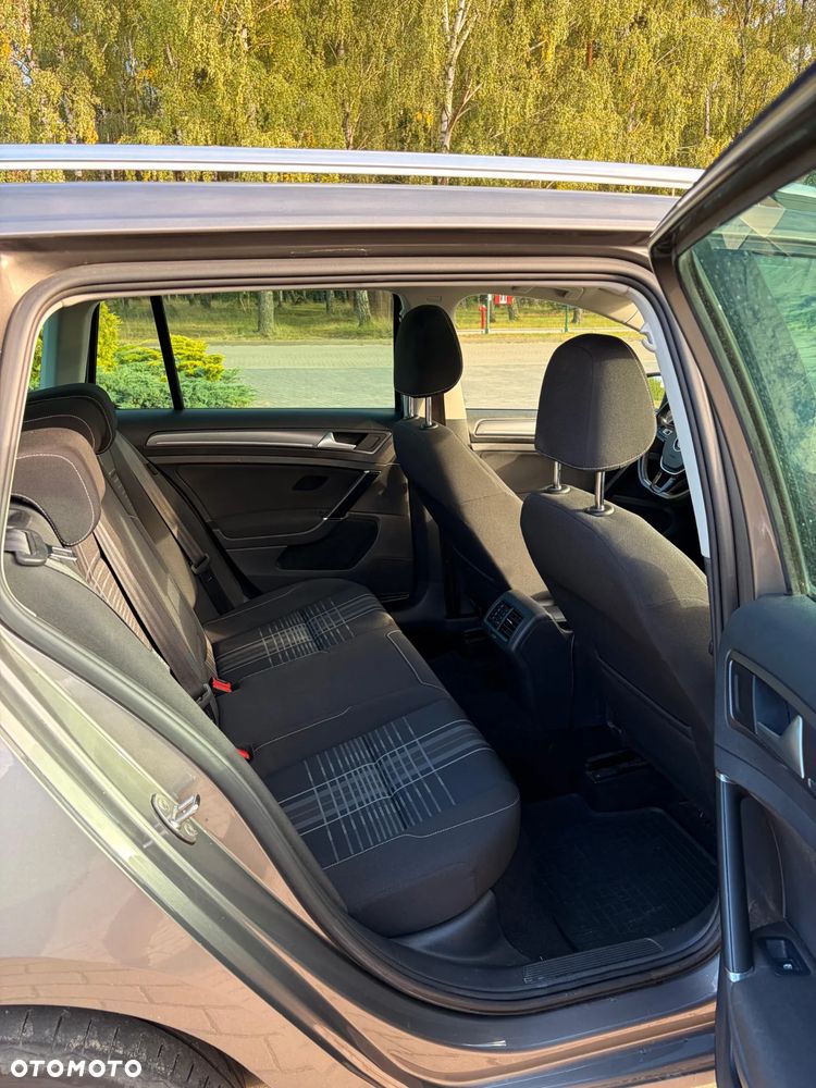 Volkswagen Golf 1.6 TDI BMT Highline DSG - 9