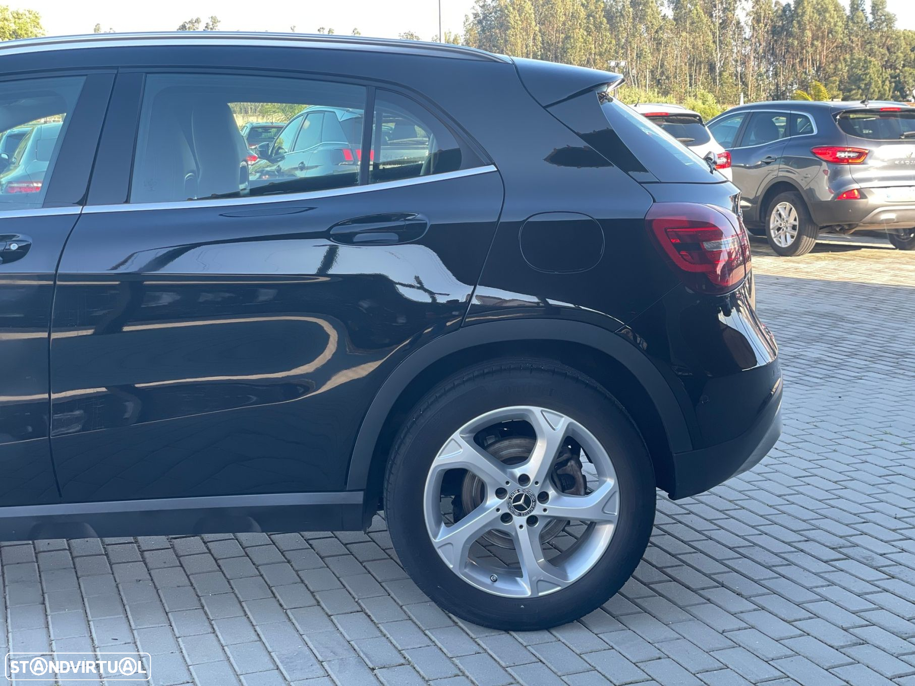 Mercedes-Benz GLA 180 d Urban Aut. - 5