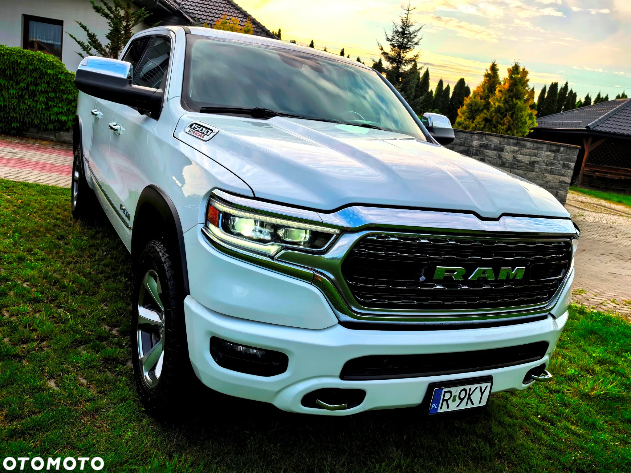 Dodge RAM - 14