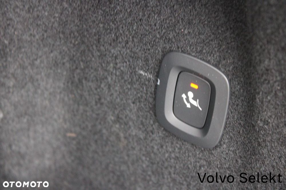 Volvo XC 60 - 23