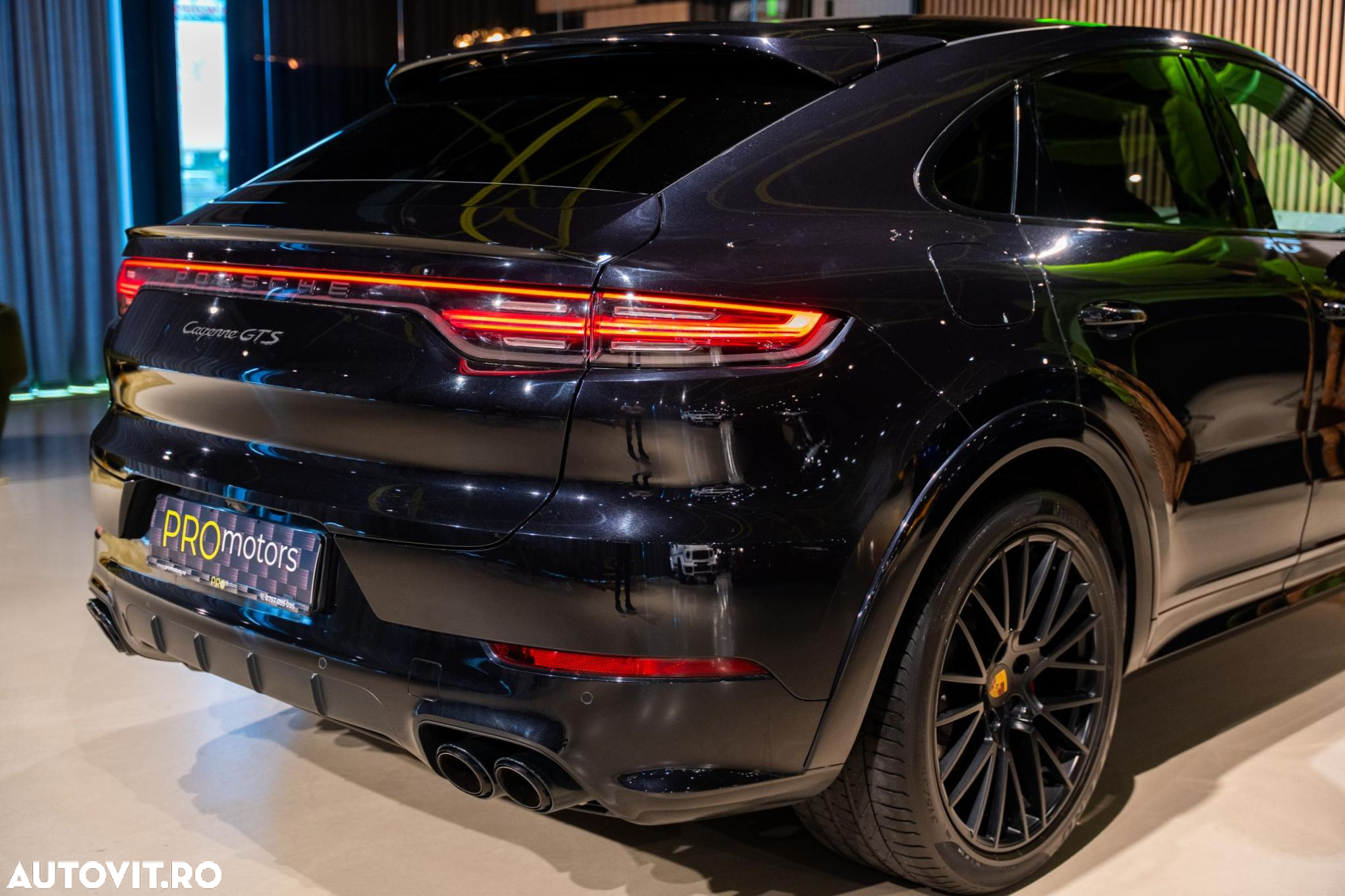 Porsche Cayenne Coupe - 11