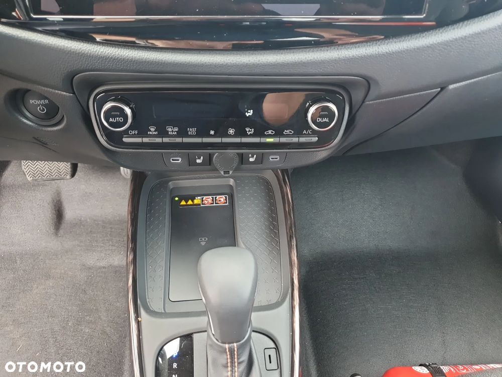 Toyota Aygo X Hybrid 1.5 Style e-CVT - 20