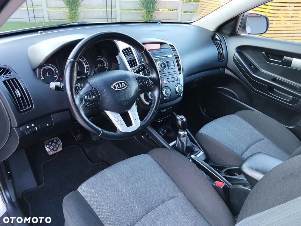 Kia ProCeed 1.6 CVVT Vision - 6