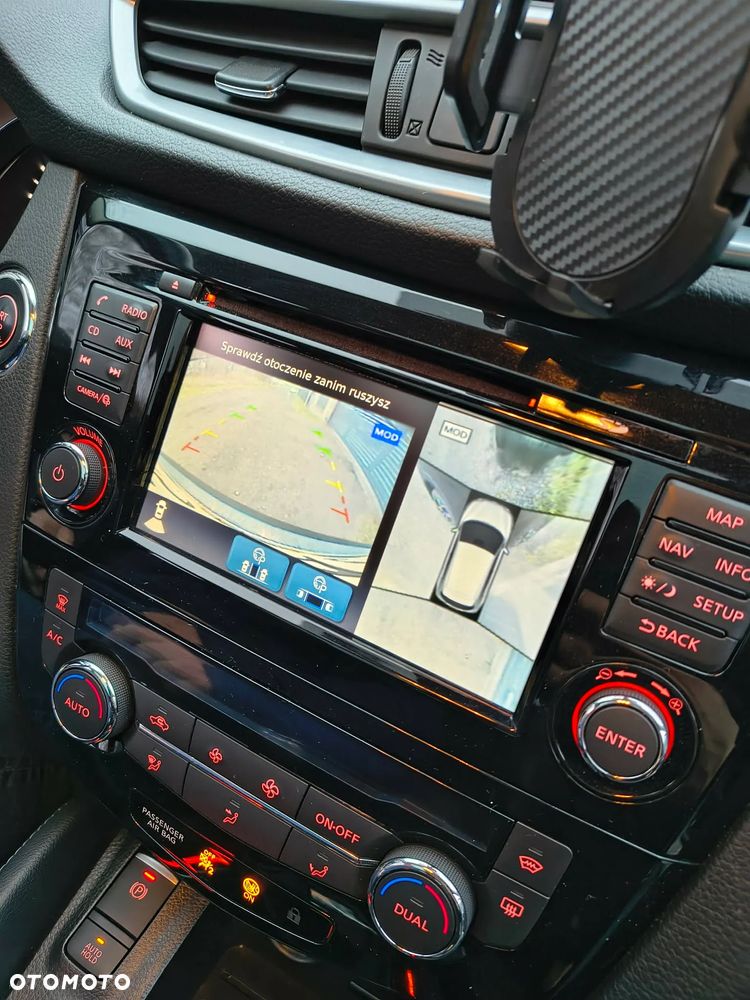 Nissan Qashqai 1.6 DIG-T Tekna - 16