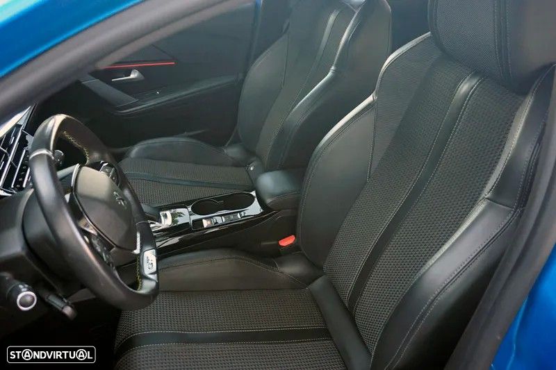Peugeot e-208 50 kWh GT Line - 14