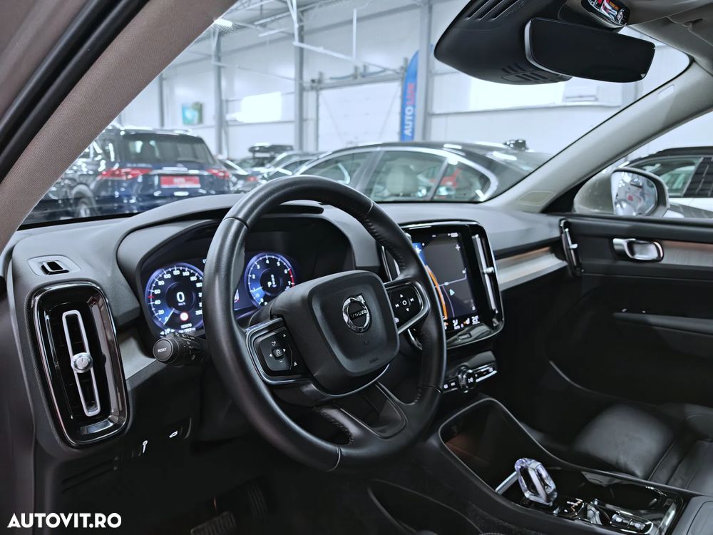 Volvo XC 40 T2 AT8 Momentum - 7