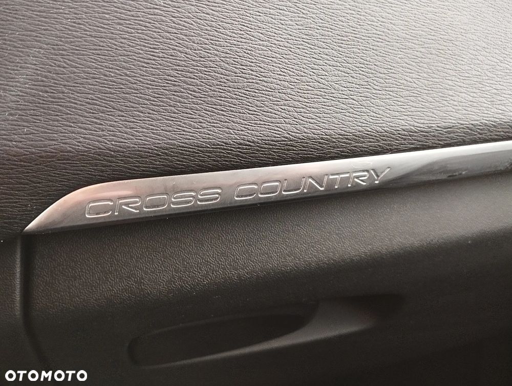 Volvo V40 Cross Country D2 Drive-E SCR Momentum - 12