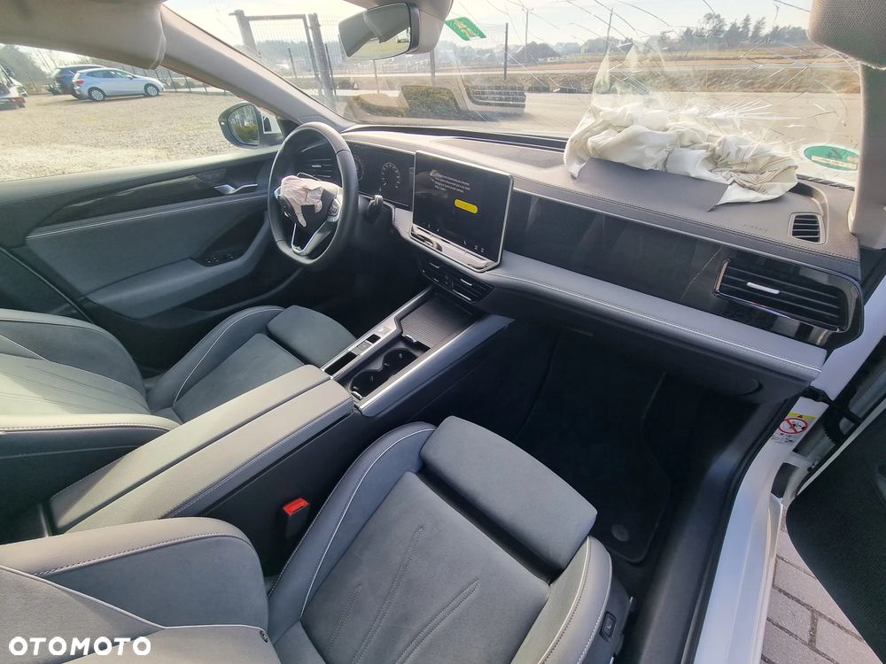 Volkswagen Passat Variant 1.5 TSI OPF DSG Business - 15