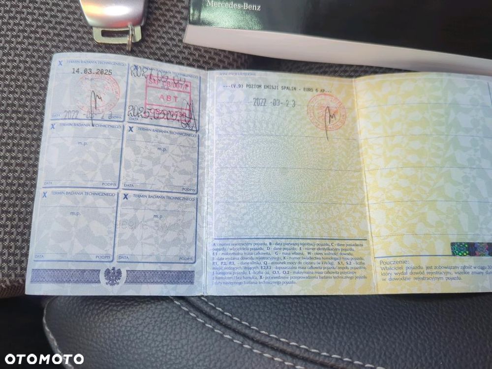 Mercedes-Benz Klasa E 220 d 9G-TRONIC Edition 1 - 19