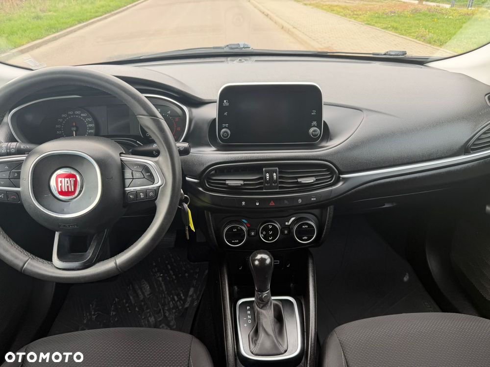 Fiat Tipo 1.6 MultiJet DCT S-Design - 17