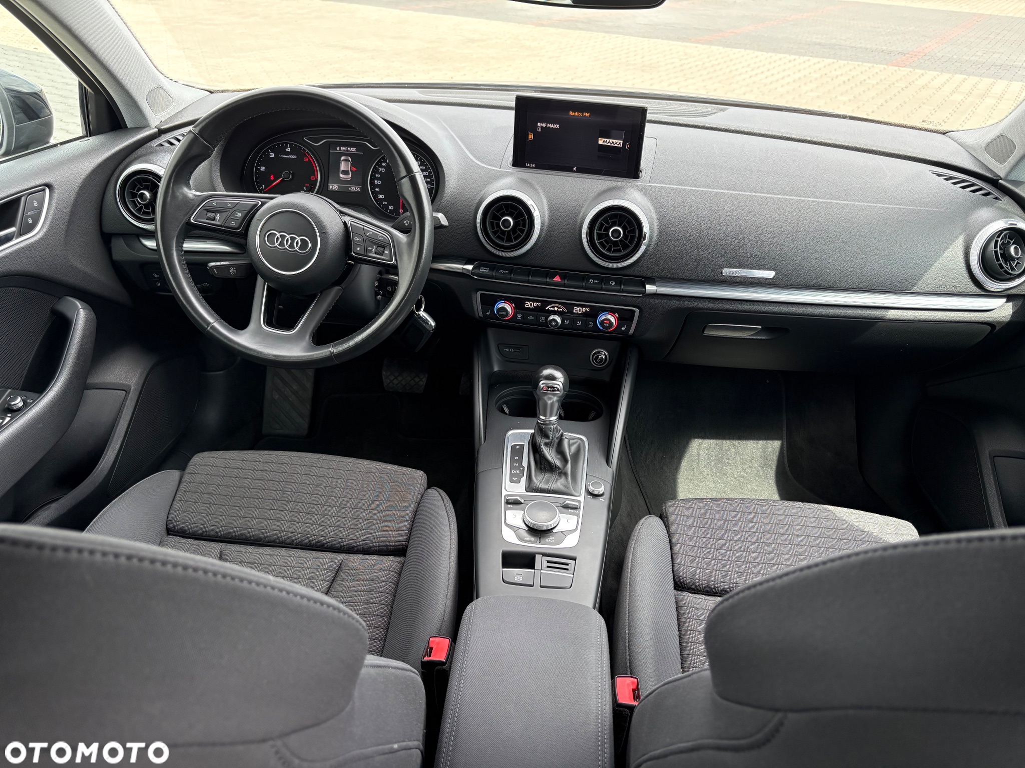 Audi A3 Limousine 1.6 TDI S tronic design - 25