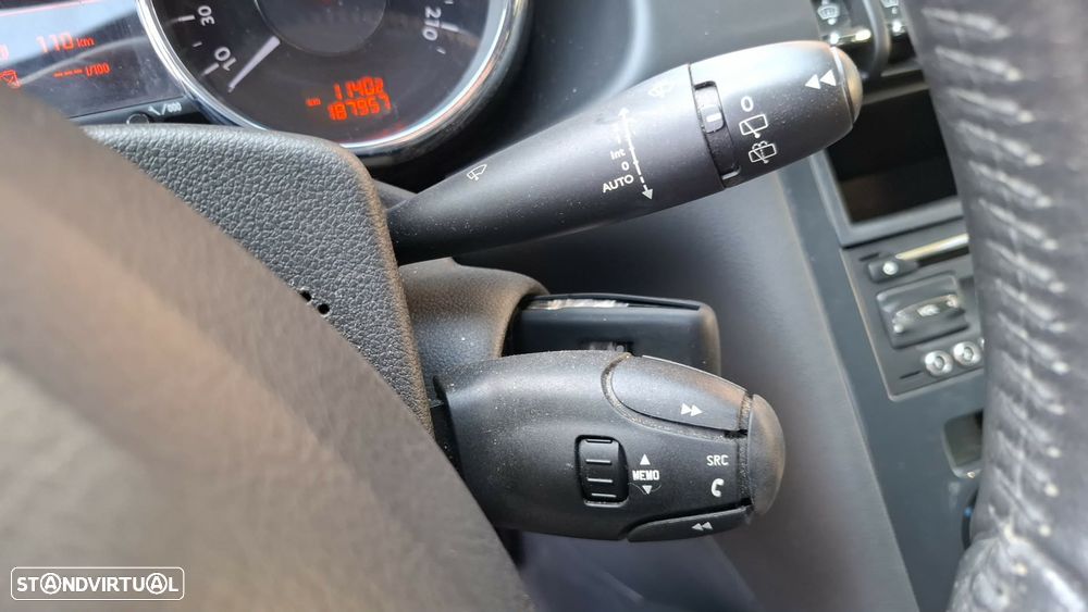 Peugeot 3008 155 THP Active - 21