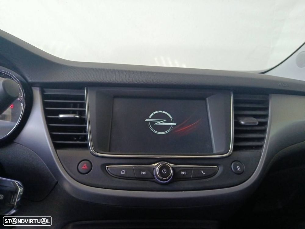 Opel Crossland X - 23