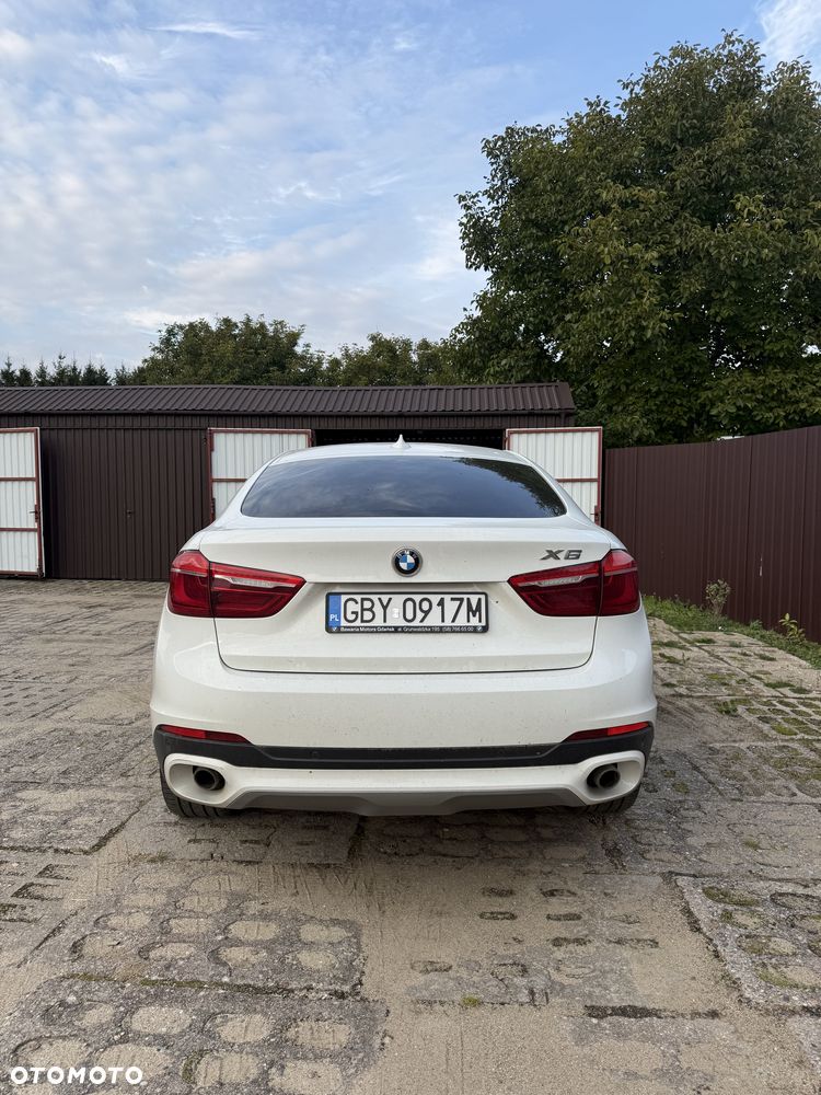 BMW X6 2015 photo 2