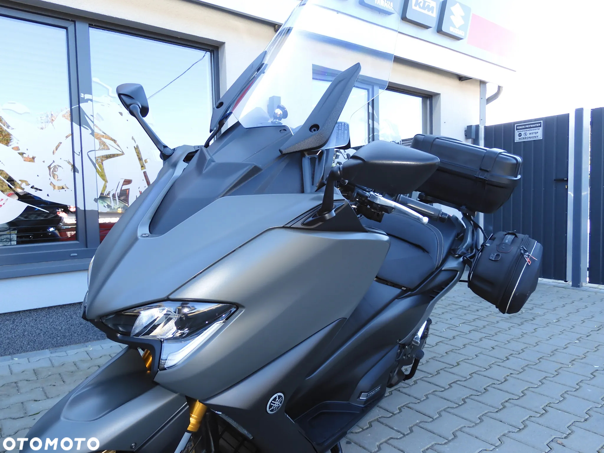 Yamaha Tmax - 19