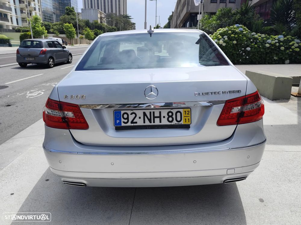 Mercedes-Benz E 300 BLUETEC Hybrid Avantgarde - 7