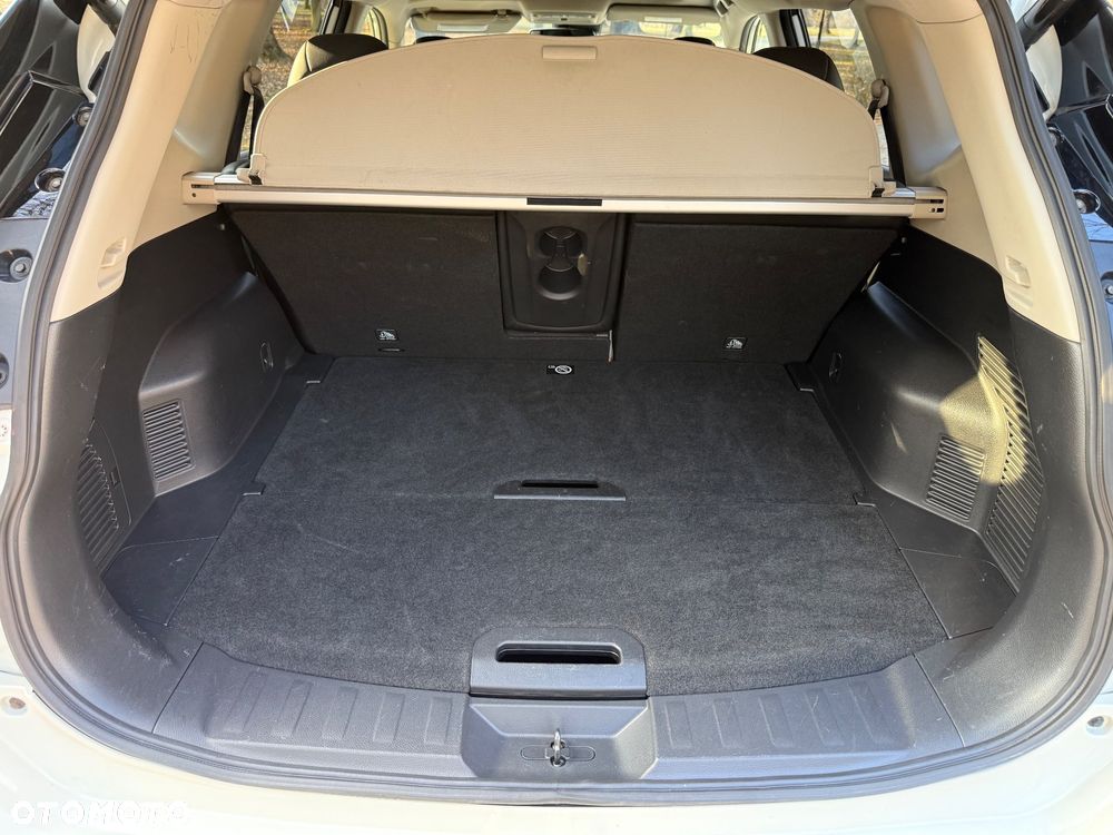 Nissan X-Trail 2.0 dCi Tekna Xtronic 4WD - 30