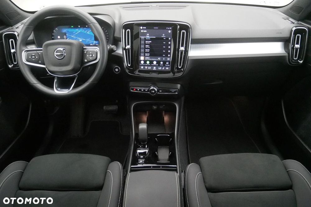 Volvo XC 40 - 8