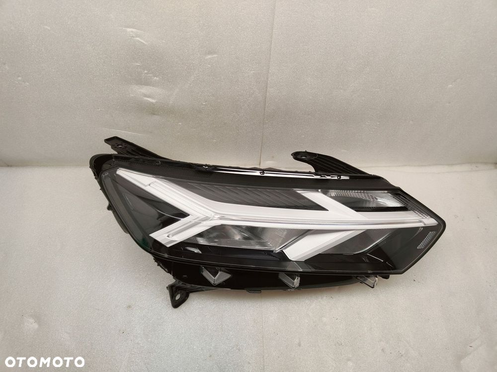 dacia sandero stepway full led lampa prawy przód 260107978r - 6