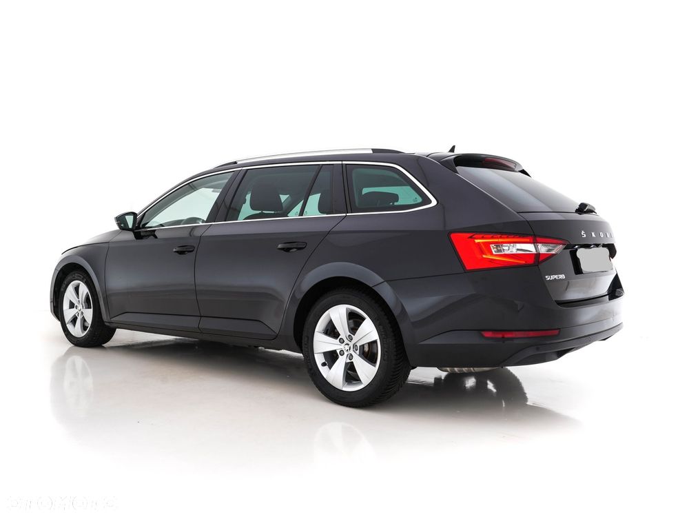 Skoda Superb - 4