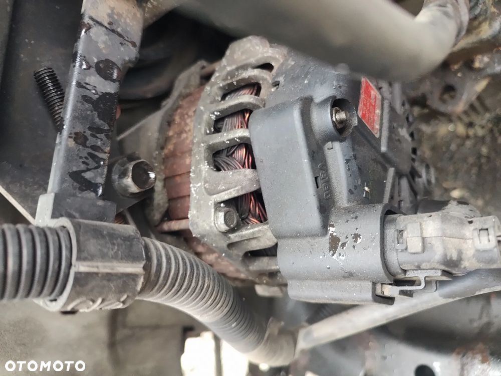 HYUNDAI TUCSON I ALTERNATOR 37300-22650 - 2