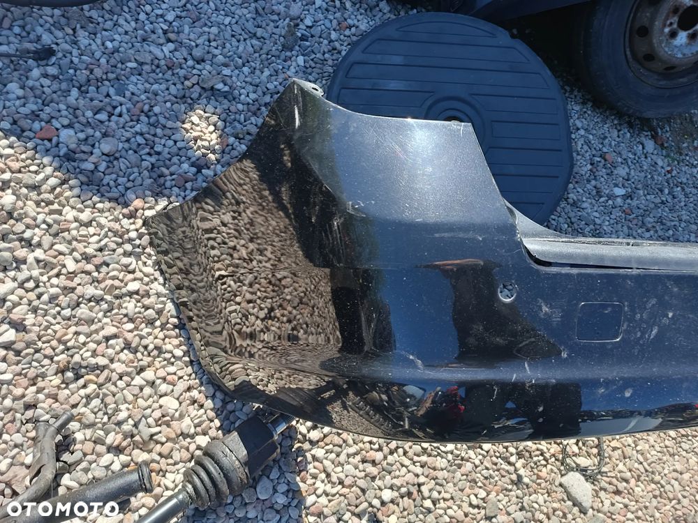 ZDERZAK TYŁ TYLNY KIA CEED I SW KOMBI 2006r- EUROPA CZARNY 1K Z CZUJNIKAMI PDC - 2