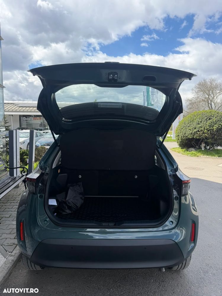 Toyota Yaris Cross 1.5 VVT-i HSD 116 4x2 HEV Business - 8