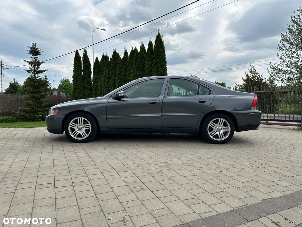 Volvo S60 2.4D Kinetic - 8