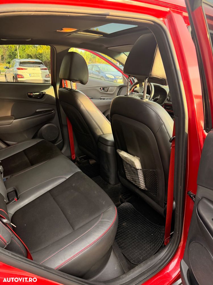 Hyundai KONA 1.6 T-GDI 4WD Aut. Premium + - 9