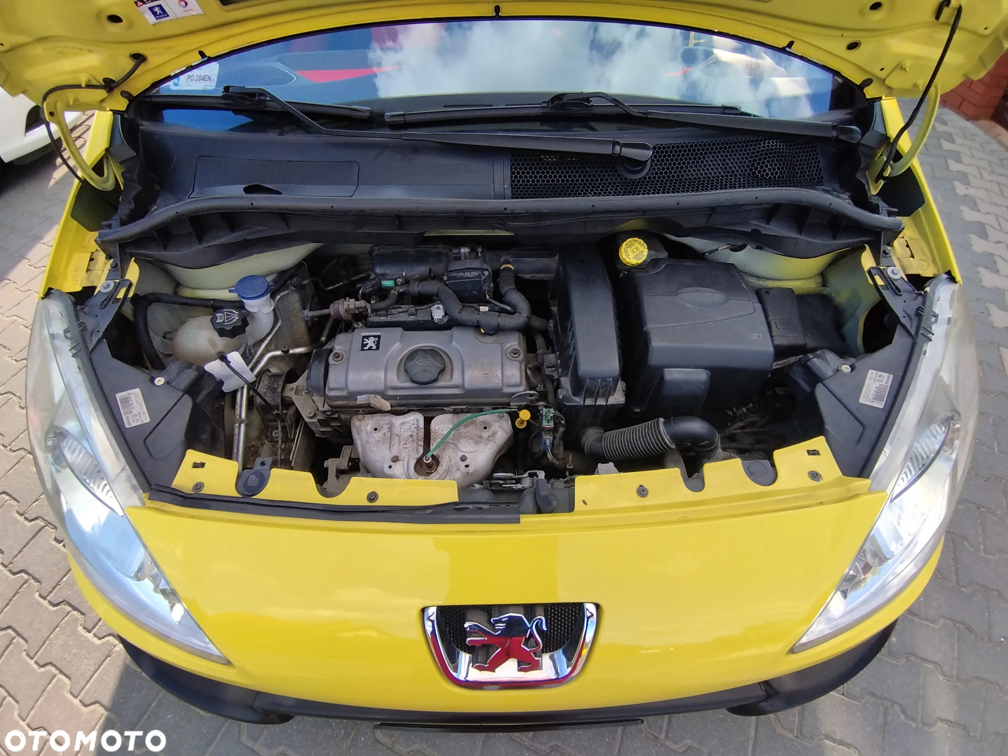 Peugeot 1007 1.4 Happy - 21