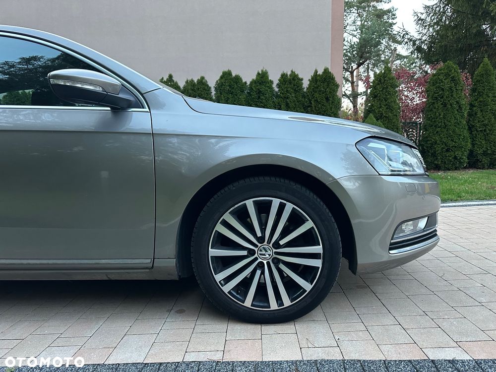 Volkswagen Passat 2.0 TDI Comfortline - 19
