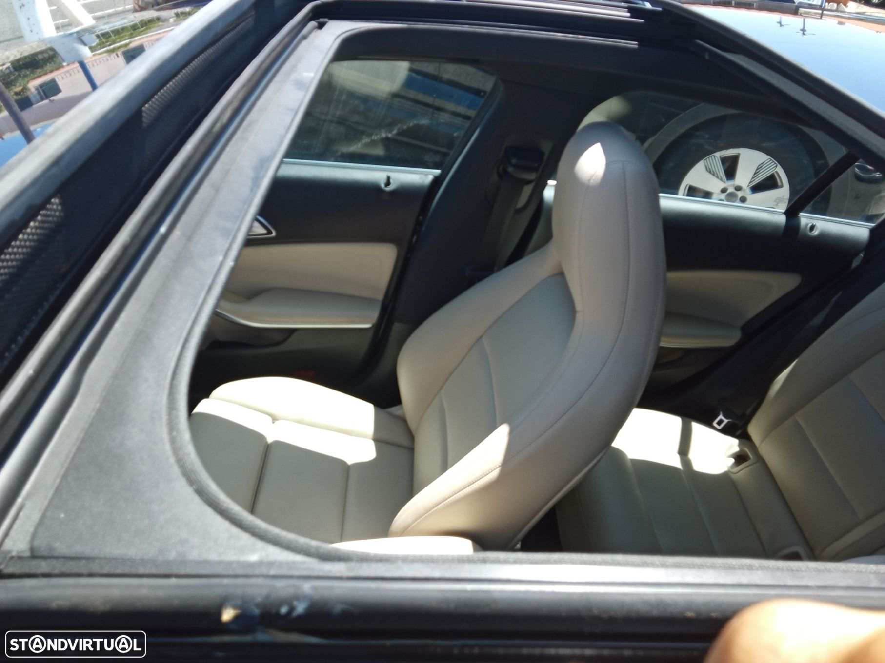 Mercedes-Benz CLA 180 d Shooting Brake - 24