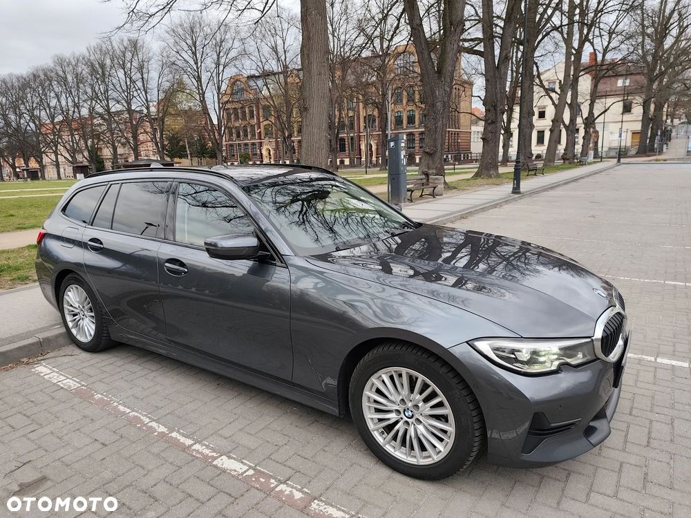 BMW Seria 3 320d Sport Line Shadow sport - 1