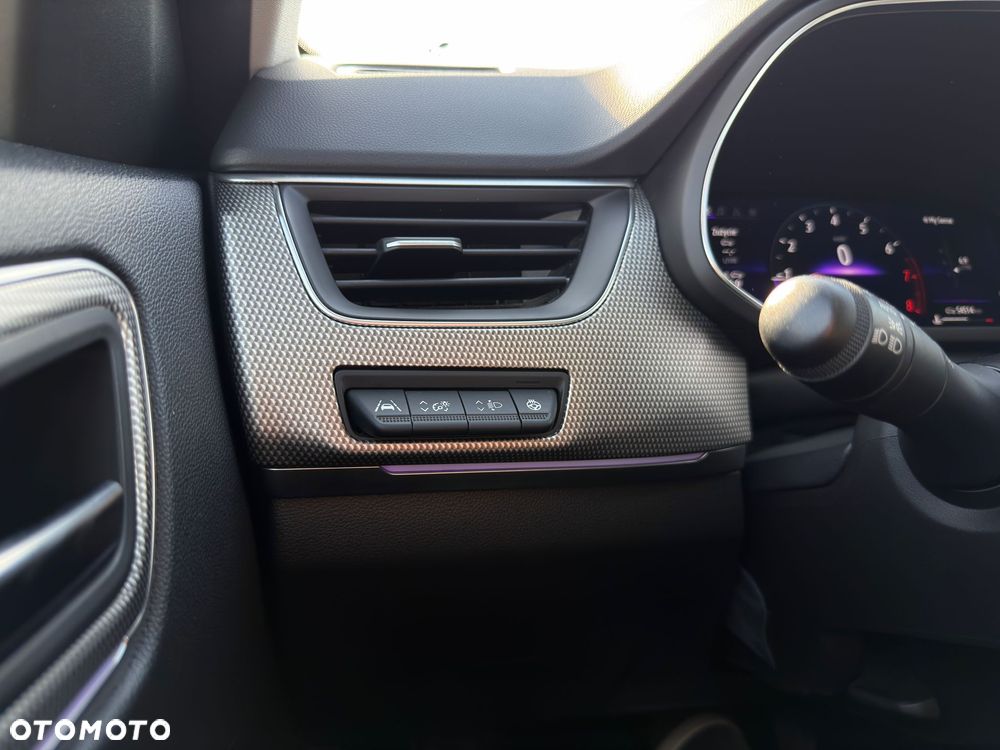 Renault Arkana 1.3 TCe mHEV Techno EDC - 19