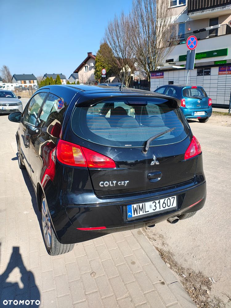 Mitsubishi Colt - 3