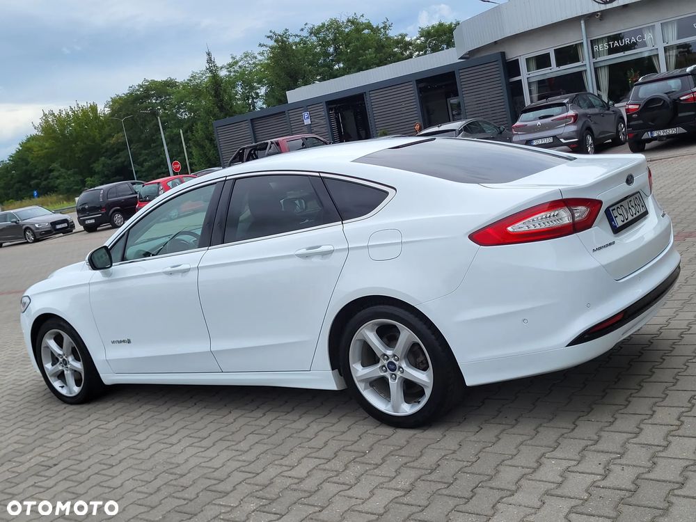 Ford Mondeo 2.0 Hybrid Titanium GPF - 11