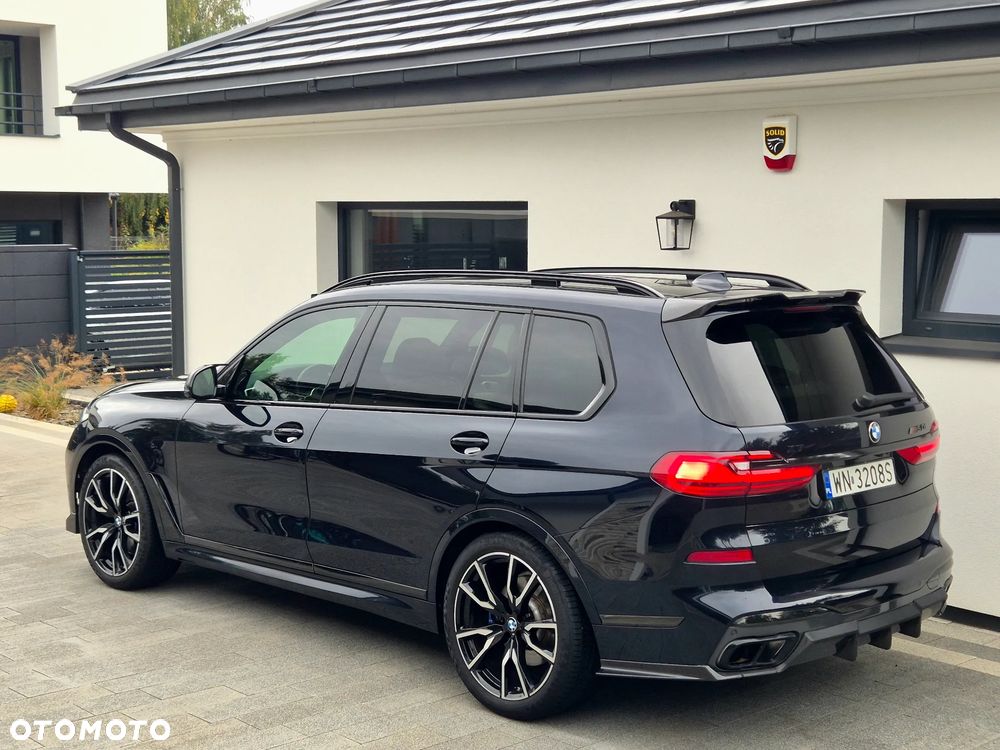 BMW X7 M50i sport - 12