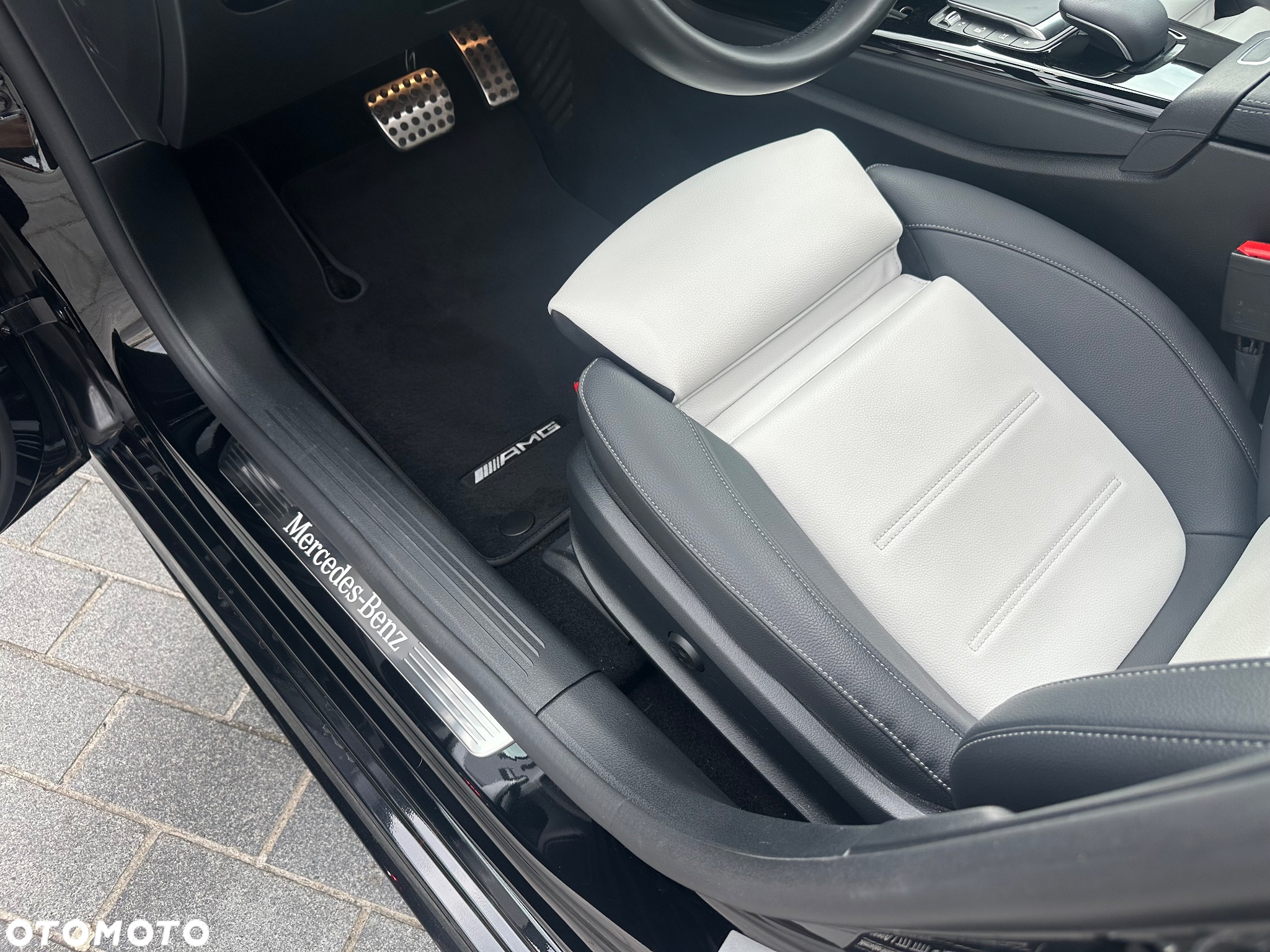 Mercedes-Benz Klasa A 200 AMG Line 7G-DCT - 5