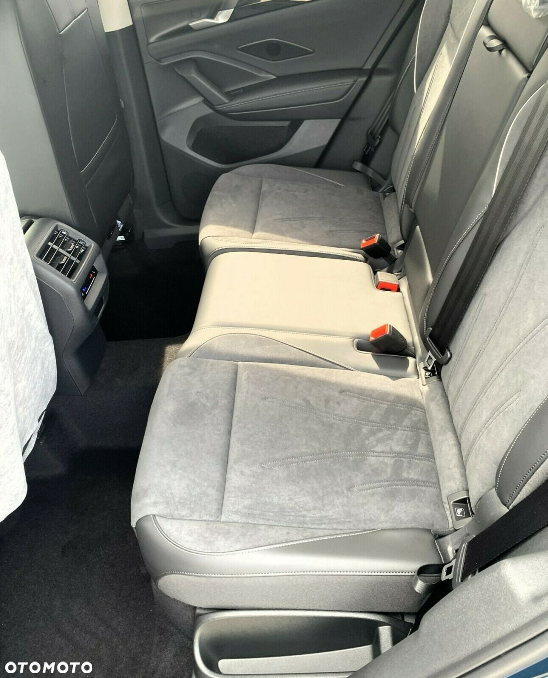 Volkswagen Tiguan - 8